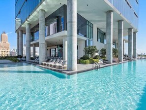 Pool - 39th Floor Sky-High Studio with Resort Perks (Miami)