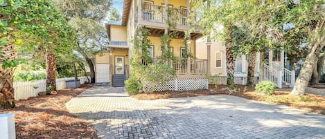House, Multiple Beds (Light Shoes) | Exterior