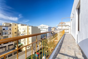 Property grounds - Apartment 'Da Rita- Alghero' with Balcony, Wi-Fi and Air Conditioning (Alghero)