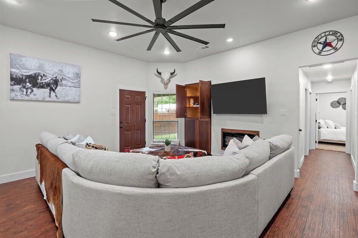 Comfort Quadruple Room | Iron/ironing board, free WiFi