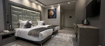 RV Hotel - Dely Brahim