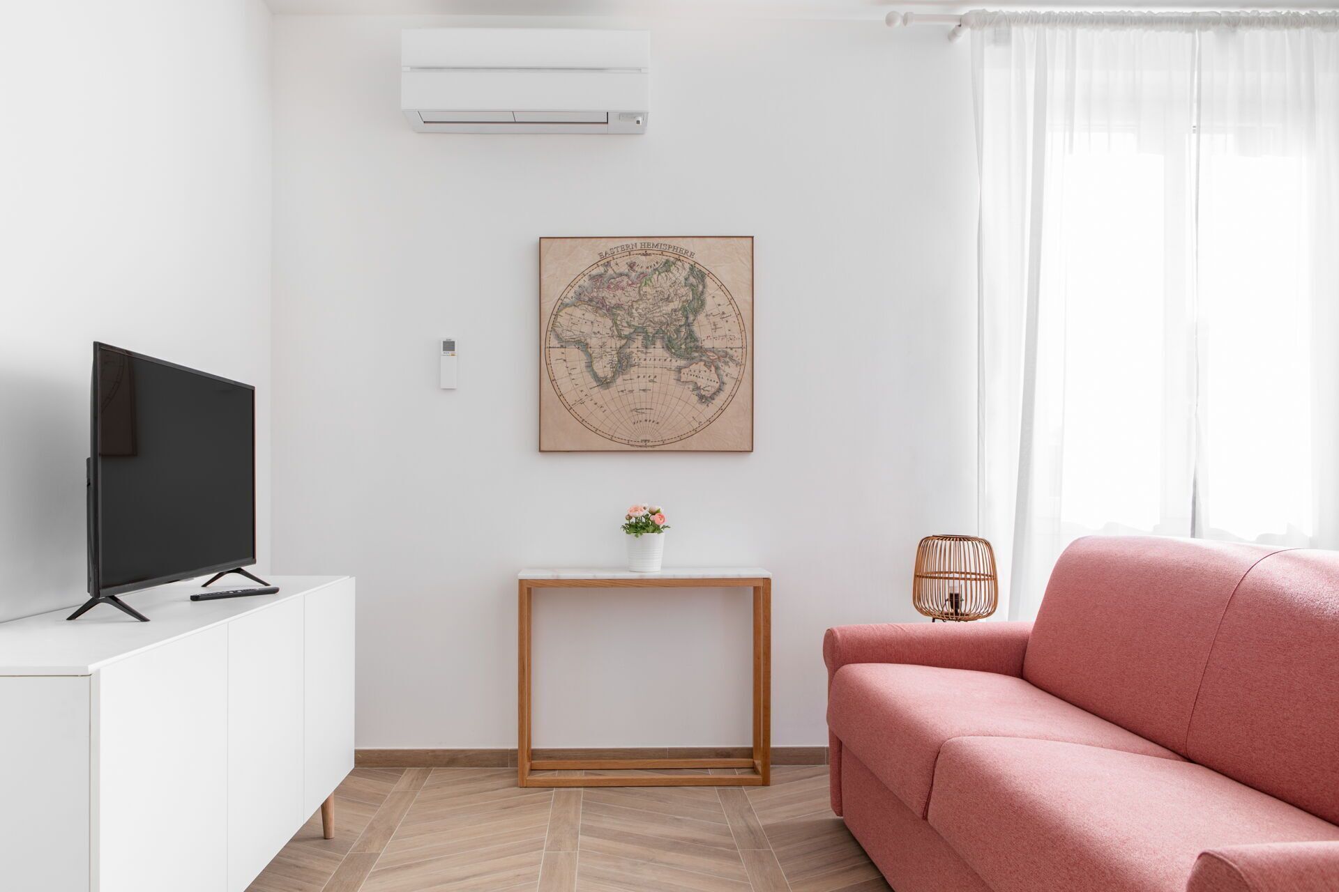 Apartment, Balkon, Stadtblick | Wohnbereich