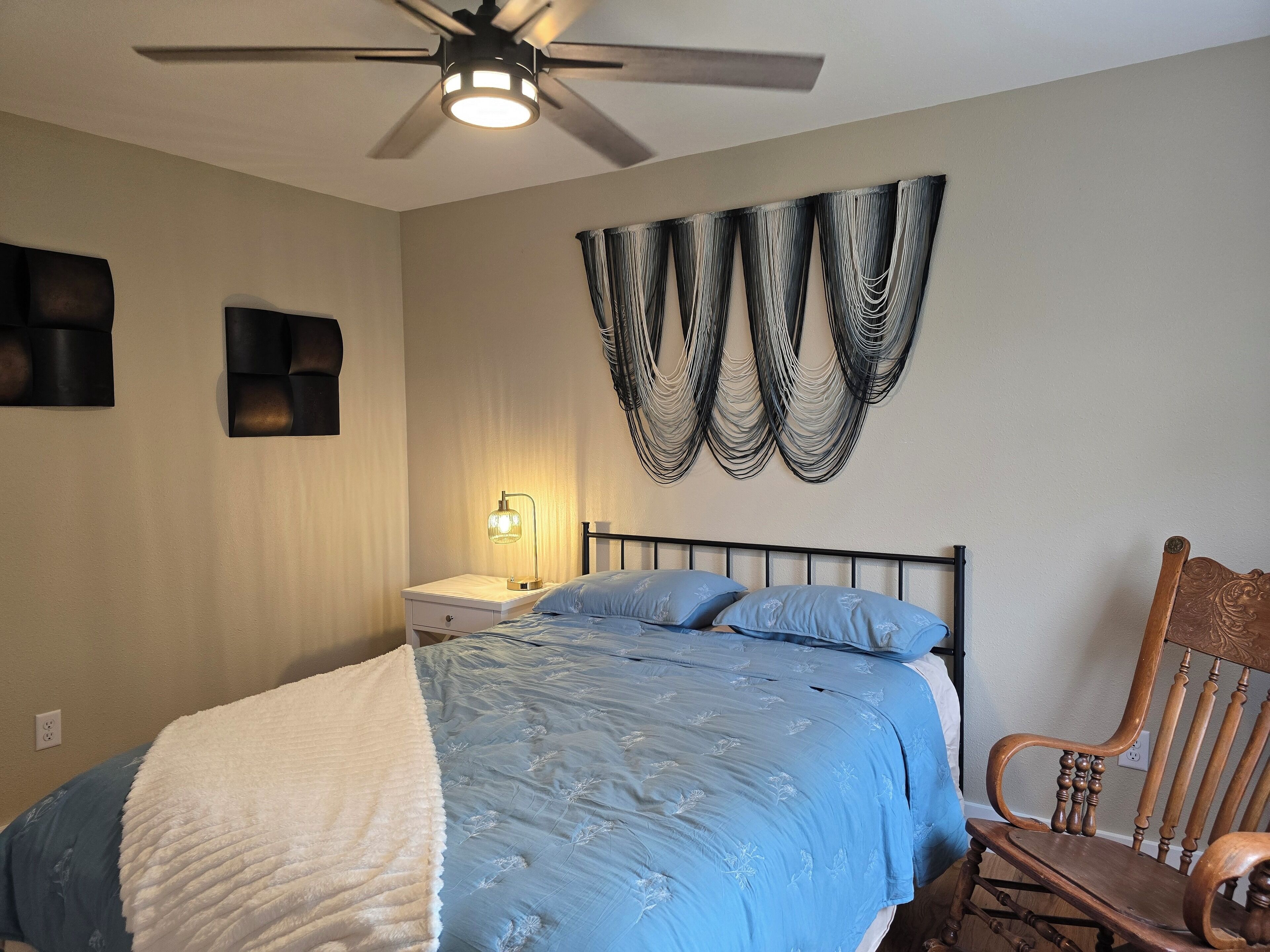 Strykejern/-brett, wi-fi og sengetøy