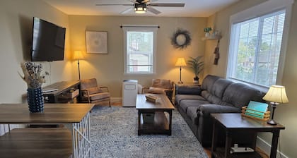 Perfect 5-bedroom house in quaint Casper for your next getaway.