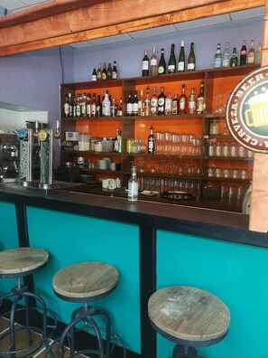 Interior - Le Bistrot Du Lot (Cassaniouze)