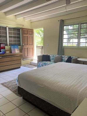 WiFi - King Deluxe Plus Cottage at Boundless Bliss Hotel (Southside)