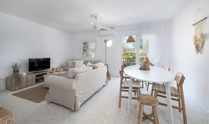 Living area - The Jewel of the Neighborhood (Estepona)
