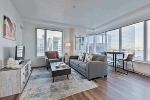 TV, offices - Stylish Seaport Apt Near Waterfront (Boston, MA)