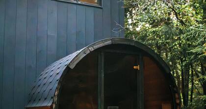 Pond Cabin: Private Sauna+Near Beach+FirePit+Pond