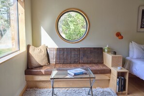 1 bedroom, iron/ironing board, free WiFi, bed sheets - Near Reid State Park Beach+FirePit+Pond+Heat/AC+Fast WiFi+S'mores (Georgetown)