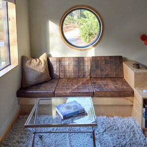 Interior - Near Reid State Park Beach+FirePit+Pond+Heat/AC+Fast WiFi+S'mores (Georgetown)