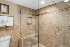 Shower, hair dryer, towels, soap - Beachfront Bliss at Long Beach, Ocean Views With Free Beach Chair Service (Panama City Beach)