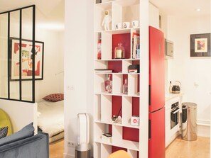 1 chambre, fer et planche à repasser, Wi-Fi, draps fournis
