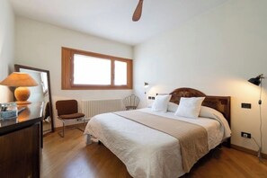 2 chambres, Wi-Fi, literie fournie