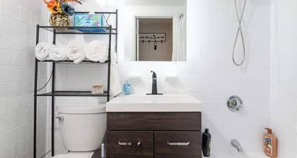 Delightful New England Townhome