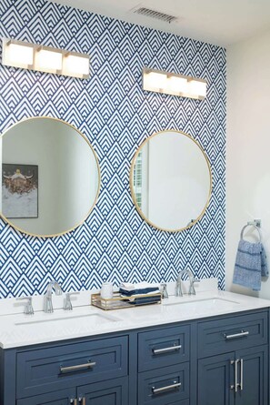 Shower, hair dryer, towels - Comfortable New Construction (Wakefield)
