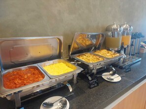 Bao gồm bữa sáng buffet hàng ngày 