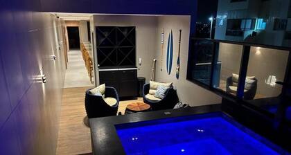 VHome Flat Hotel