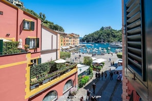 الإطلالة من المنشأة