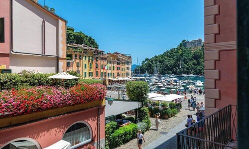 Celeste by PortofinoVip [2BR-AC-Seaview]