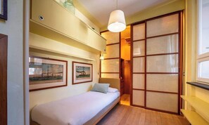 3 Schlafzimmer, Bügeleisen/Bügelbrett, WLAN, Bettwäsche