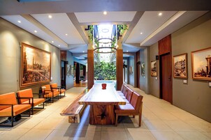 43-inch Smart TV with digital channels