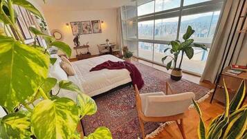 1 bedroom, iron/ironing board, Internet, bed sheets