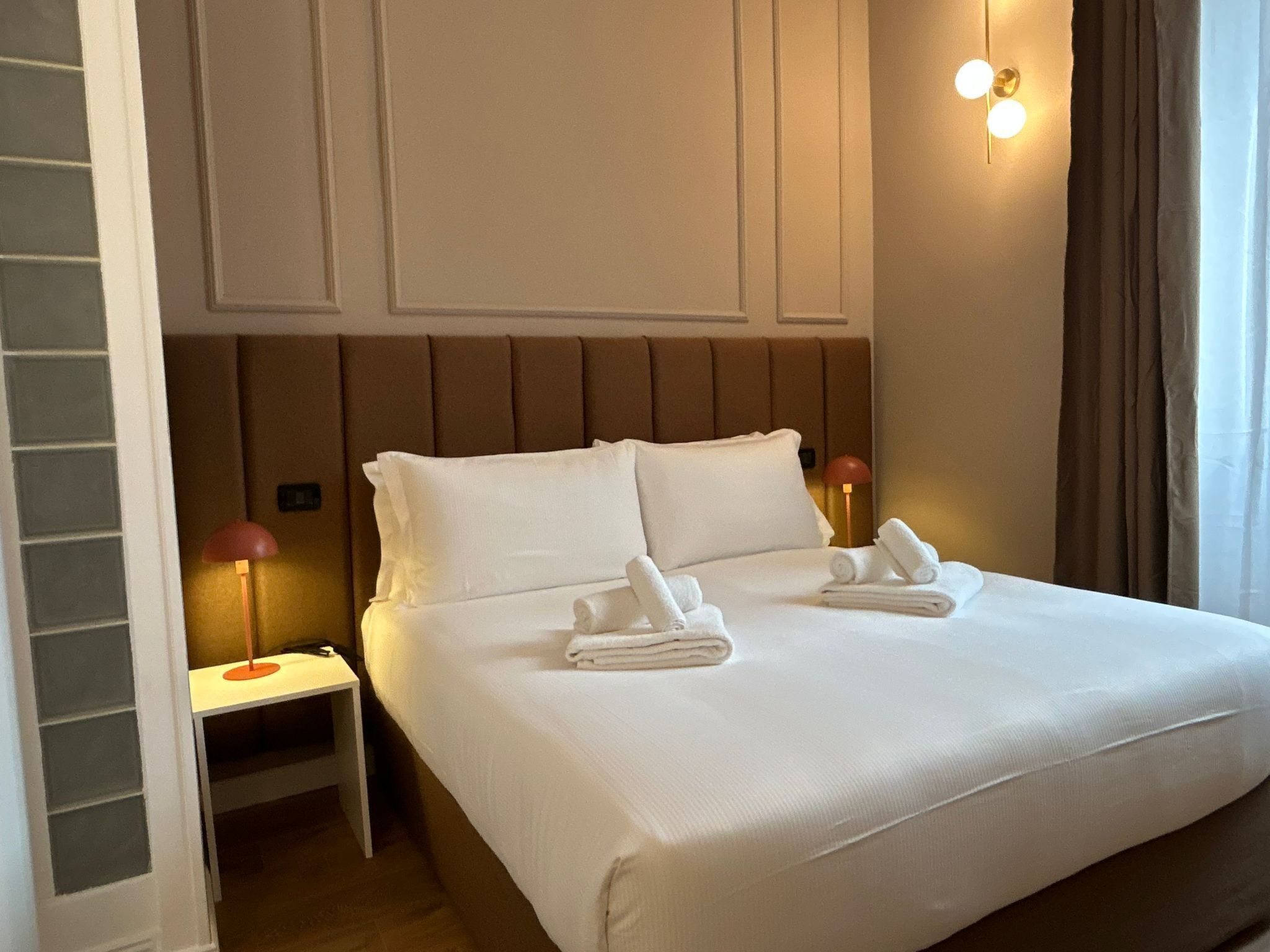 1 Schlafzimmer, Schreibtisch, Bügeleisen/Bügelbrett, Bettwäsche