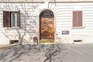 Exterior - Crescenzio 74 Boutique Guest House by Ghor (Rome)