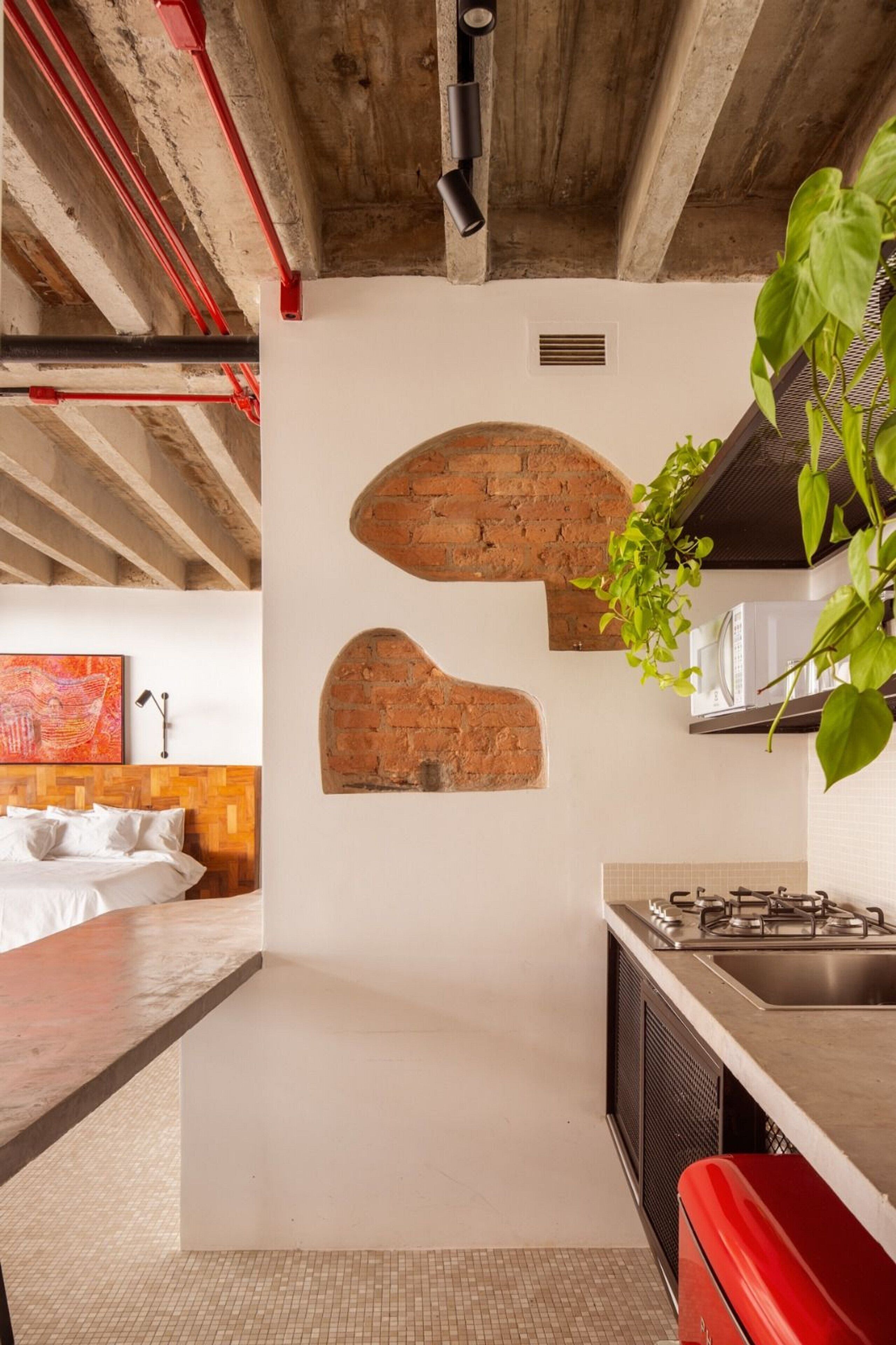 Microwave, coffee/tea maker, cookware/dishes/utensils