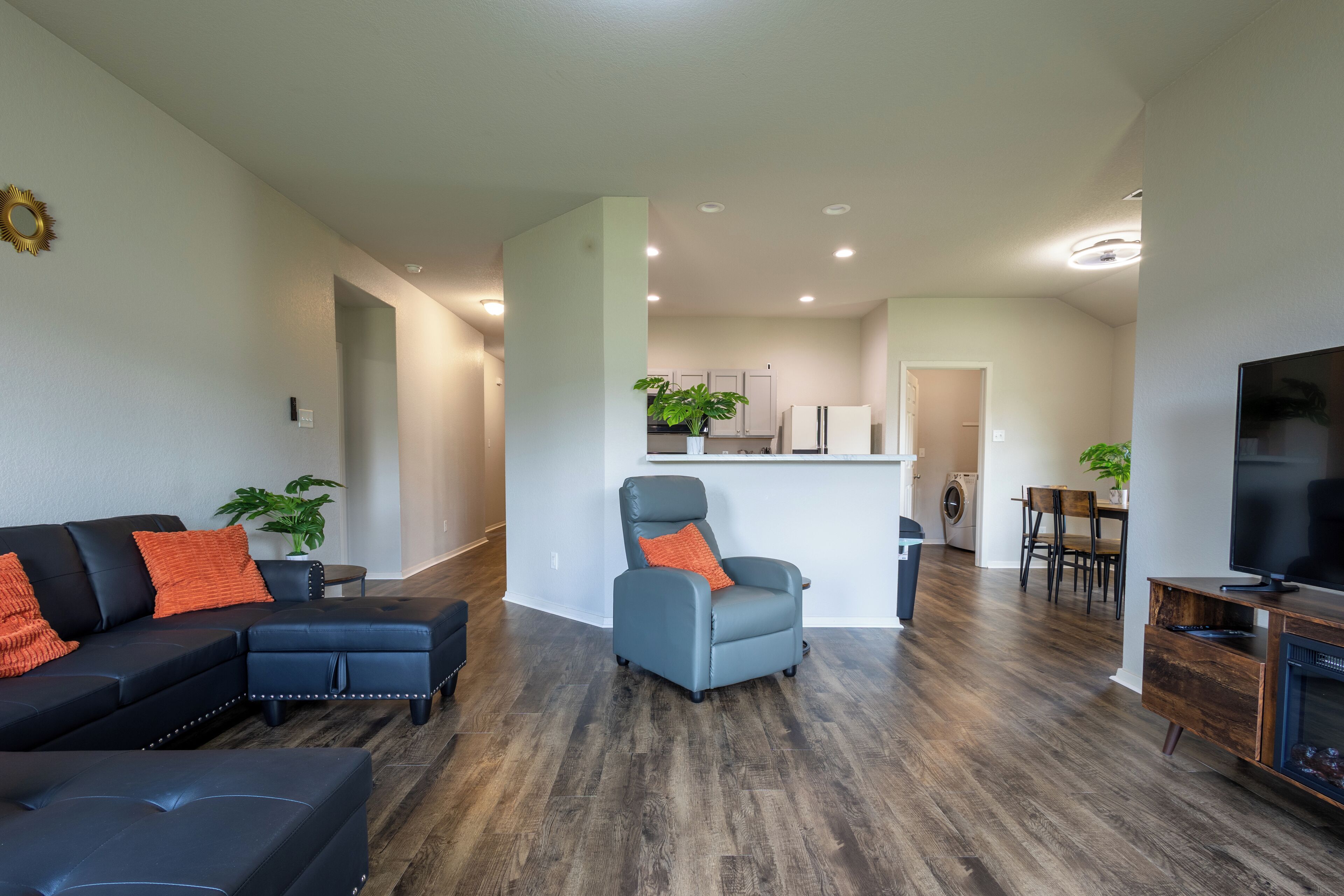 Télévision, cheminée