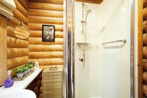 Shower, towels