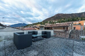 Terrace/patio - Top floor with terrace & panoramic roof (Salò)