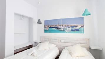 Twin Room | Free WiFi