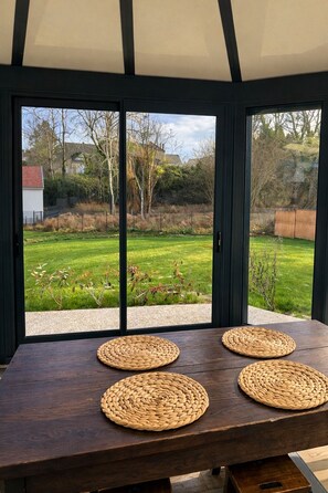 Interior - Elegant gîte in the heart of a Champagne estate (Nanteuil-la-Forêt)