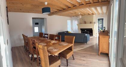 Elegant gĂźte in the heart of a Champagne estate