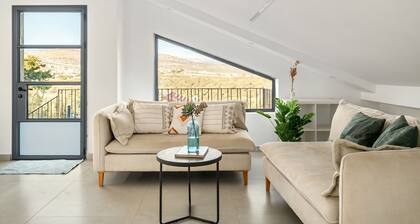 Tranquil Galilee Countryside Retreat