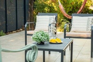 Terrace/patio - Mamad Galilee Garden Stay with Stunning Views (Tefahot)
