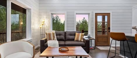 TV connectée, cheminée