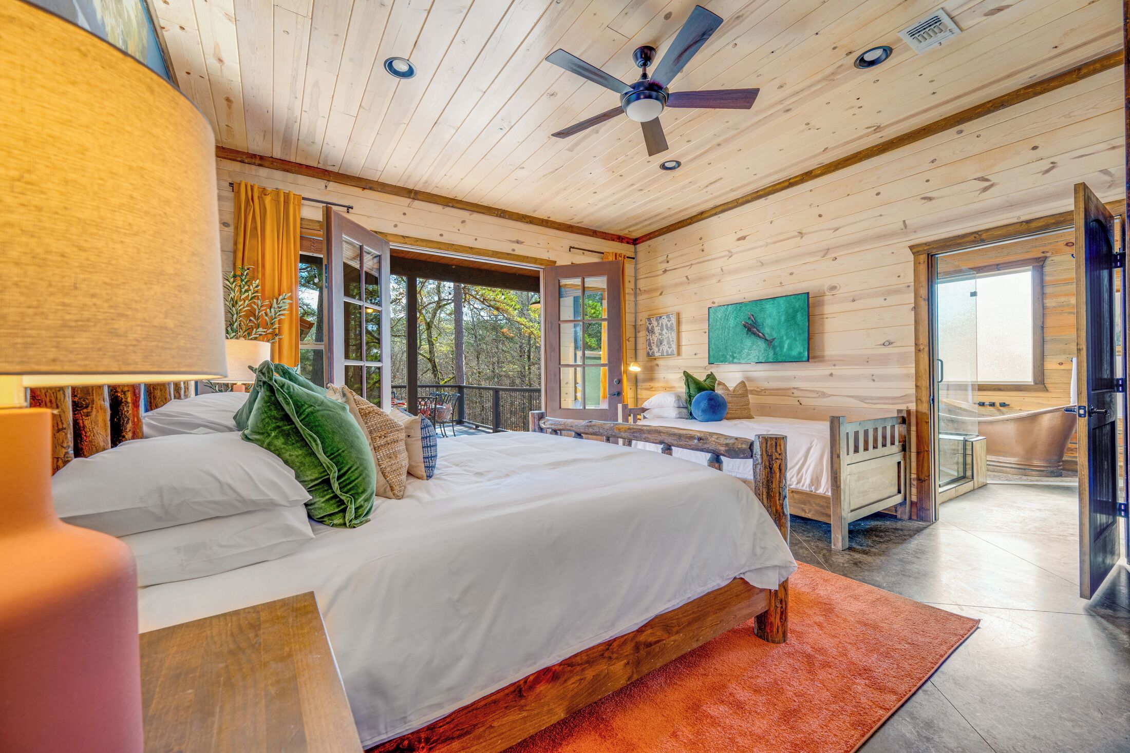 6 quartos, berço de viagem, Wi-Fi de cortesia, roupa de cama