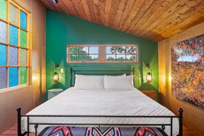 Strykejern/-brett, wi-fi (inkludert) og sengetøy