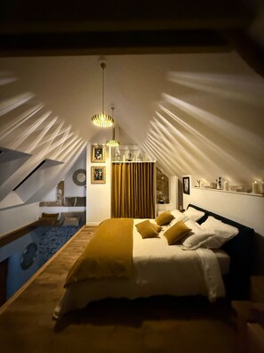 Villa, Garden View | Blackout drapes, soundproofing, free WiFi - Ecrin de charme (Granville)