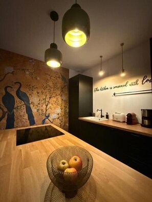 Villa, Garden View | Private kitchen - Ecrin de charme (Granville)