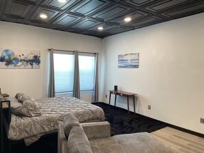 1 bedroom, iron/ironing board, WiFi