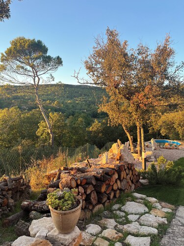 Villa familiale piscine, jacuzzi au coeur du var 