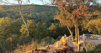 Villa familiale piscine, jacuzzi au coeur du var