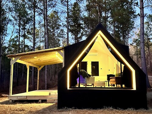 Coldwater Cove - New Zook Cabin on 19 Acres