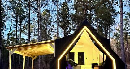 Coldwater Cove - New Zook Cabin on 19 Acres