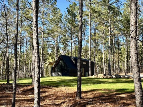 Coldwater Cove - New Zook Cabin on 19 Acres