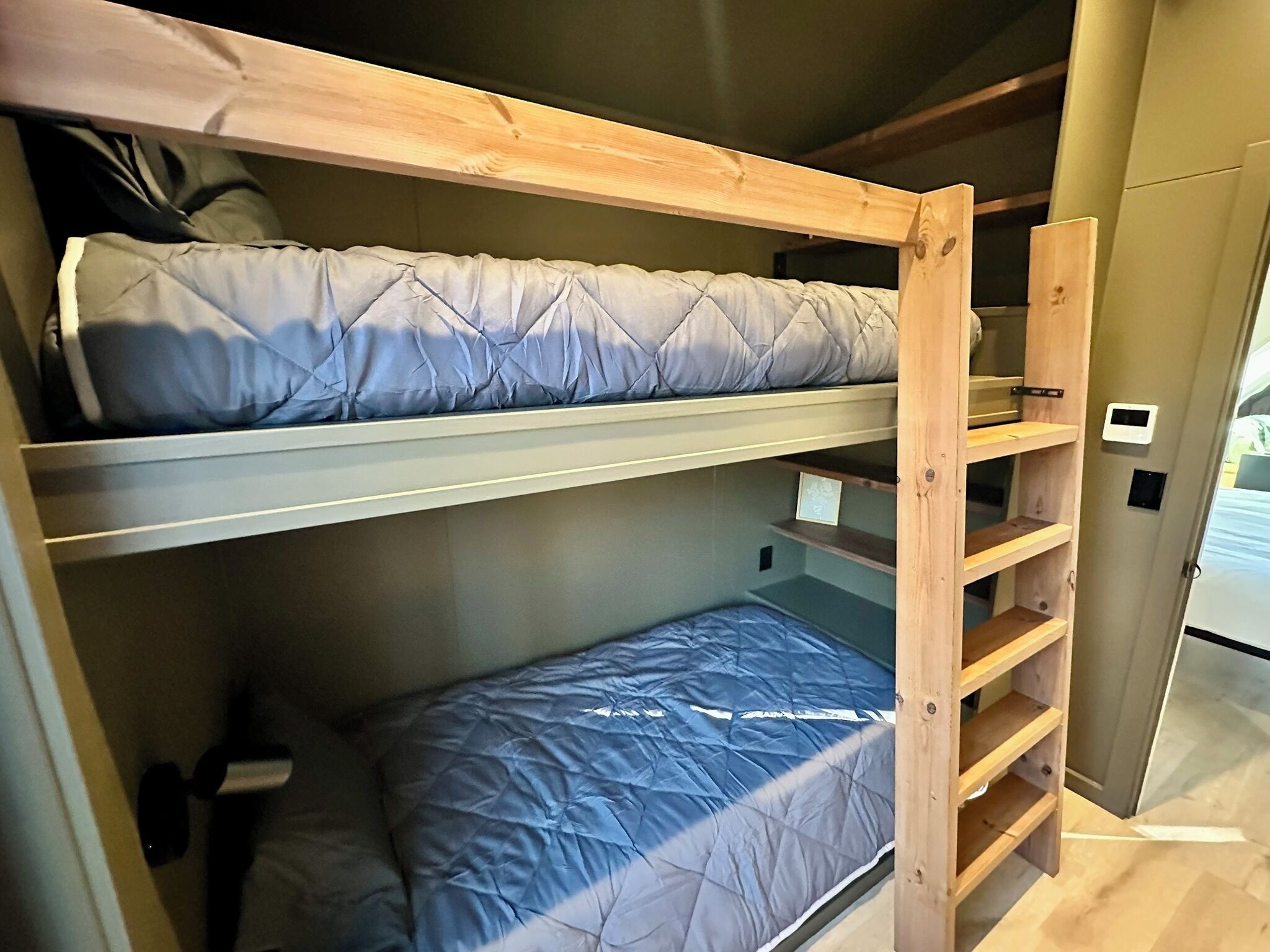 2 slaapkamers, wifi, beddengoed